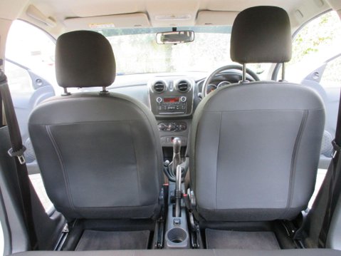 Dacia Sandero 1.0 SCe Ambiance Euro 6 5dr 30