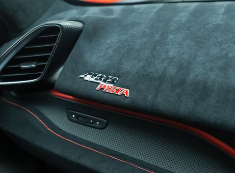 Ferrari 488 Pista 22