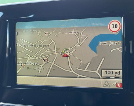 Mercedes-Benz A Class 1.8 A200 BlueEfficiency AMG Sport CDi Auto 5dr 35