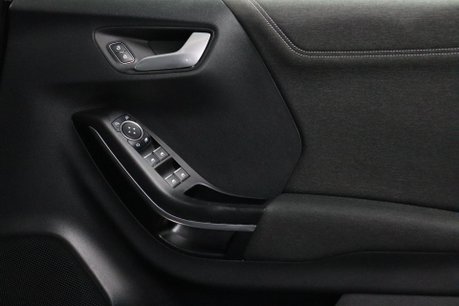 Ford Puma TITANIUM FIRST EDITION MHEV 41