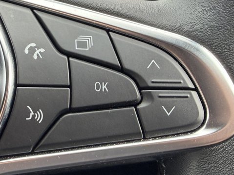 Renault Captur 1.0 TCE 90 Techno 5dr 31