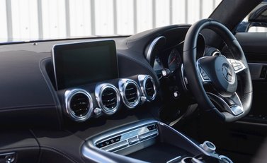 Mercedes-Benz Amg GT GT Premium 16