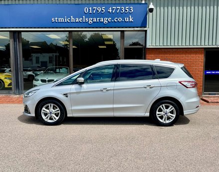 Ford S-Max 2.5 S-Max Titanium HEV CVT 5dr 11