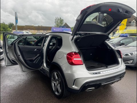 Mercedes-Benz GLA 2.1 GLA220d AMG Line (Premium) 7G-DCT 4MATIC Euro 6 (s/s) 5dr 33