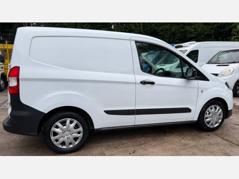 Ford Transit Courier 1.0 EcoBoost Leader Panel Van 4dr Petrol Manual L1 Euro 6 (s/s) (100 ps) 9
