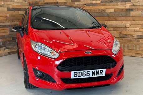 Ford Fiesta 1.0T EcoBoost ST-Line Hatchback 3dr Petrol Manual Euro 6 (s/s) (140 ps) 28