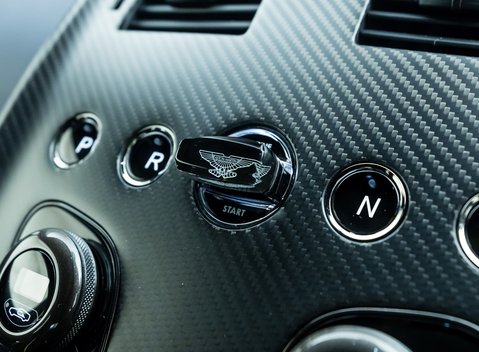 Aston Martin Rapide AMR V12 22