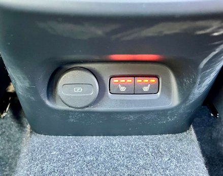 Volvo XC40 2.0 XC40 + B4 MHEV Auto 5dr 60