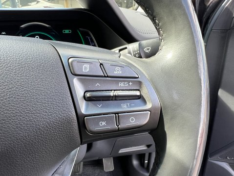 Hyundai IONIQ 1.6 h-GDi Premium Hatchback 5dr Petrol Hybrid DCT Euro 6 (s/s) (141 ps) 21