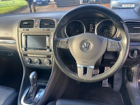 Volkswagen Golf GT TSI DSG 41