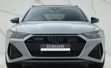 Audi RS6 Avant Carbon Black 4