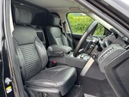 Land Rover Discovery D300 HSE Mhev Auto 4wd (S/S) Euro 6 4