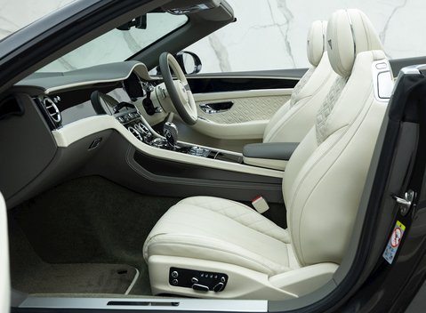 Bentley Continental GT V8 Convertible 16