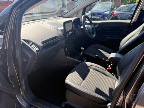 Ford Ecosport TITANIUM 15