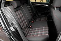 Volkswagen Golf GTI PERFORMANCE TSI DSG 42