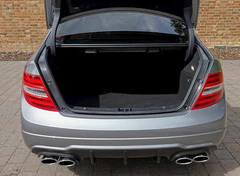 Mercedes-Benz C Class AMG 8