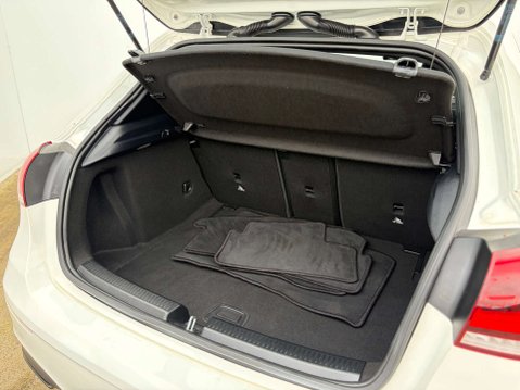 Mercedes-Benz A Class 1.5 A 180 AMG Line D Auto 5dr 28