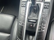 Porsche Macan 3.0 Macan S Semi-Auto 4WD 5dr 33