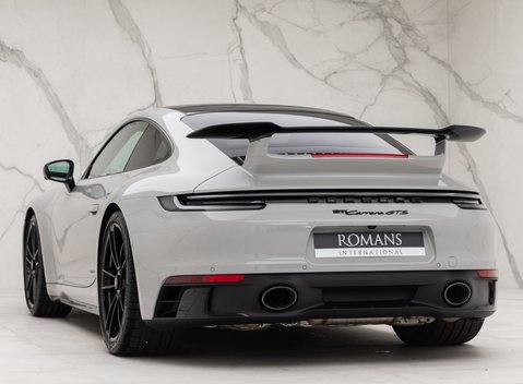 Porsche 911 CARRERA GTS (992) 7