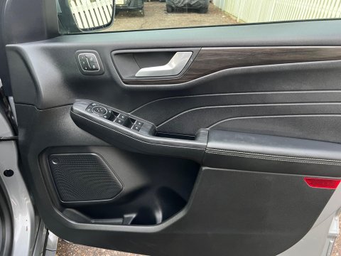 Ford Kuga VIGNALE 33