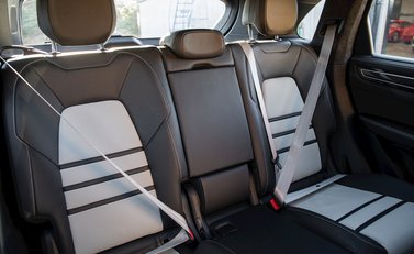 Porsche Cayenne Turbo 13