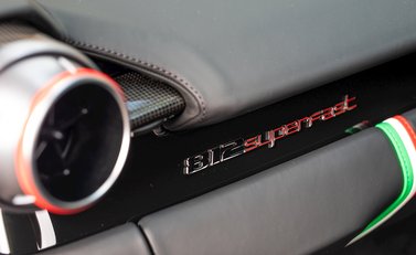 Ferrari 812 Superfast 19