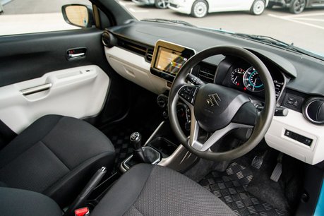 Suzuki Ignis SZ-T DUALJET