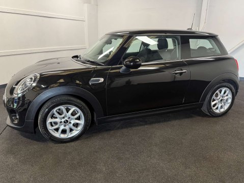 Mini Hatch 1.5 Cooper 3dr 2