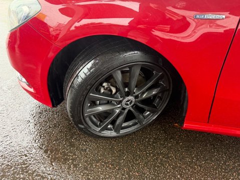 Mercedes-Benz B Class 1.8 B180 CDI BlueEfficiency Sport Euro 5 (s/s) 5dr 28