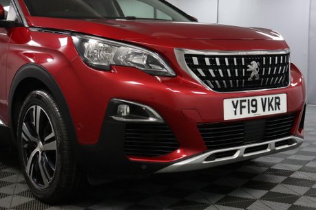 Peugeot 3008 PURETECH S/S ALLURE 24