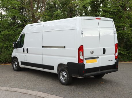 Vauxhall Movano 3500 L3H2 2.2 Turbo D 140 Prime 8