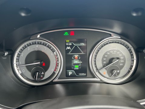 Suzuki Vitara SZ-T 11