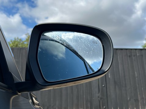 Suzuki Vitara SZ-T BOOSTERJET MHEV 21