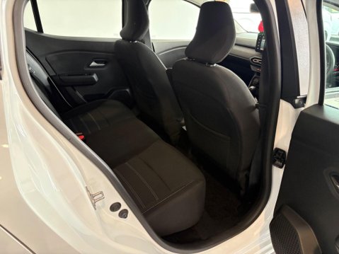 Dacia Sandero 1.0 TCe Expression CVT Euro 6 (s/s) 5dr 18