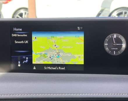 Lexus Ux 2.0 UX 250h 4x2 CVT 5dr 35