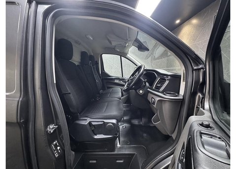 Ford Transit Custom 2.0 300 EcoBlue Limited Panel Van 5dr Diesel Manual L1 H1 Euro 6 (s/s) (130 31