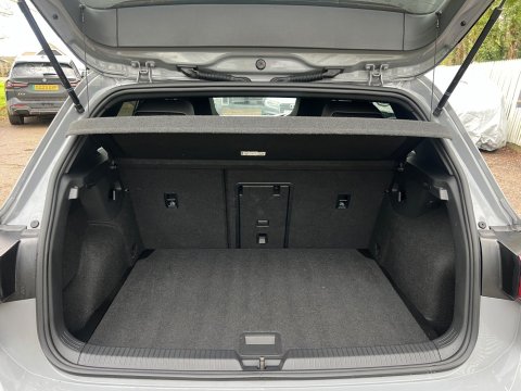 Volkswagen Golf R-LINE TDI DSG 45