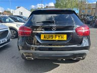 Mercedes-Benz GLA GLA 180 URBAN EDITION 11