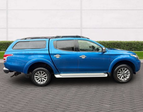 Mitsubishi L200 2.4 L200 Barbarian DI-D Auto 4WD 8