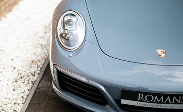 Porsche 911 (991.2) Carrera 24