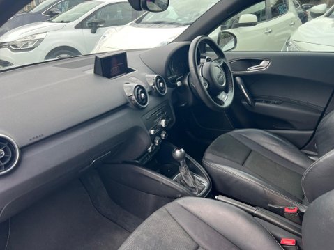 Audi A1 1.4 TFSI S line Sportback S Tronic Euro 5 (s/s) 5dr 23