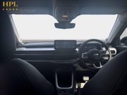 Jeep Avenger 1.2 e-Hybrid Summit SUV 5dr Petrol Hybrid e-DCT Euro 6 (s/s) (100 ps) 1 Own 19