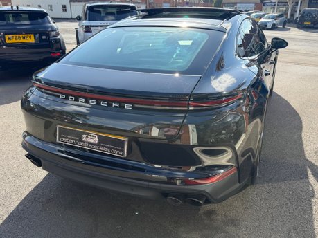 Porsche Panamera PDK 14