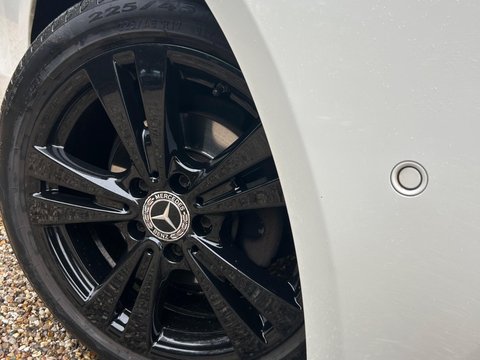 Mercedes-Benz A Class 1.5 A180d Sport (Premium) 7G-DCT Euro 6 (s/s) 5dr 24