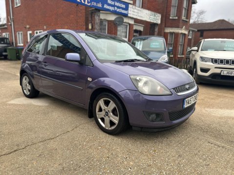 Ford Fiesta ZETEC CLIMATE 16V 5