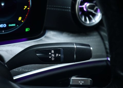 Mercedes-Benz E Class 2.0 E300h MHEV AMG Line Night Edition (Premium Plus) Coupe 2dr Petrol Hybri 37