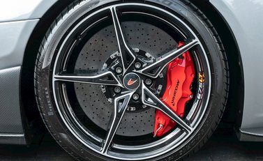 McLaren 675LT Spider 14