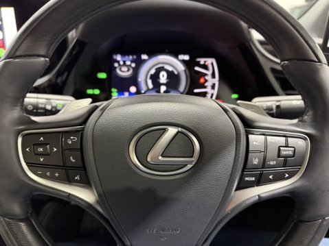 Lexus Es 300H TAKUMI 29