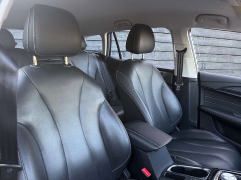 MG 5 MG5 Exclusive EV 5dr 27
