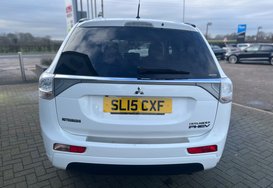 Mitsubishi Outlander PHEV 2.0h 12kWh GX4h CVT 4WD AUTO 8